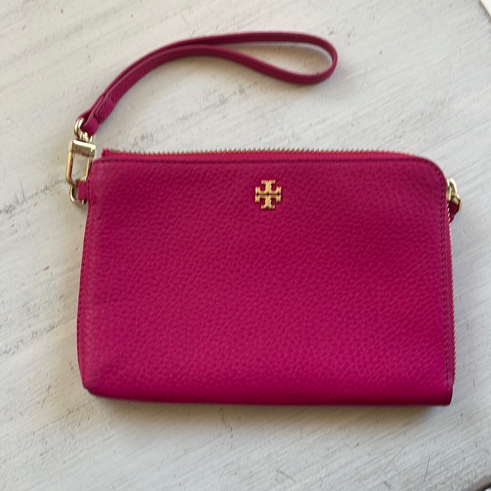 Tory Burch leather wristlet